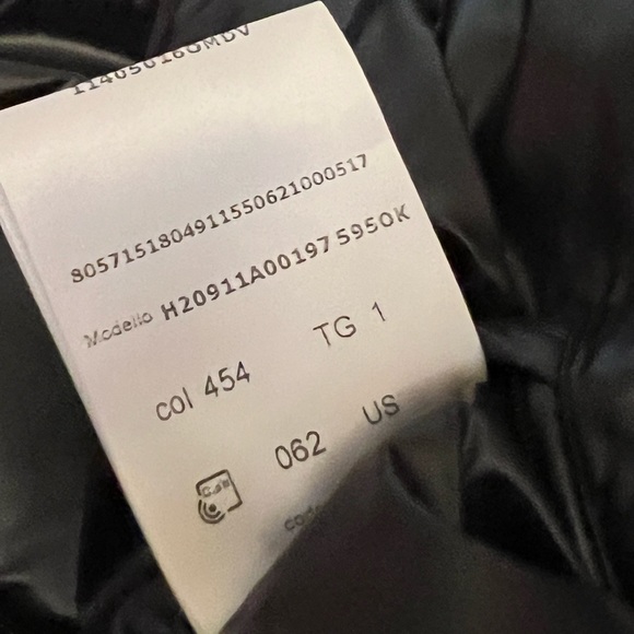 Moncler Zubair Zip-up Jacket Red Size 1 New - Picture 11 of 16